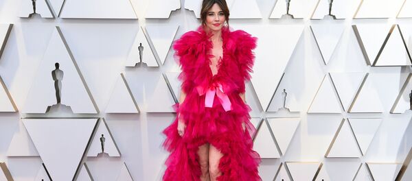 მსახიობი ლინდა კარდელინი ოსკარის გადაცემის ცერემონიაზე მსახიობი ლინდა კარდელინი ოსკარის გადაცემის ცერემონიაზე - Sputnik საქართველო