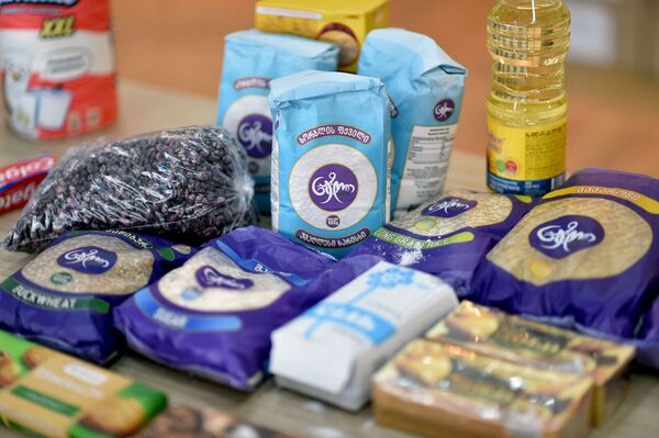 Мэрия Тбилиси поможет пережить пандемию одиноким старикам и нуждающимся семьям - Sputnik Грузия