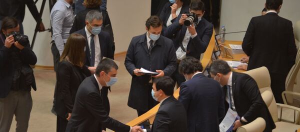 Подписание присяги. Парламент Грузии десятого созыва начал работу 11 декабря 2020 года Подписание присяги. Парламент Грузии десятого созыва начал работу 11 декабря 2020 года - Sputnik Грузия