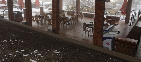 Закрытые кафе, бары и рестораны во время эпидемии коронавируса. Зима - Sputnik Грузия