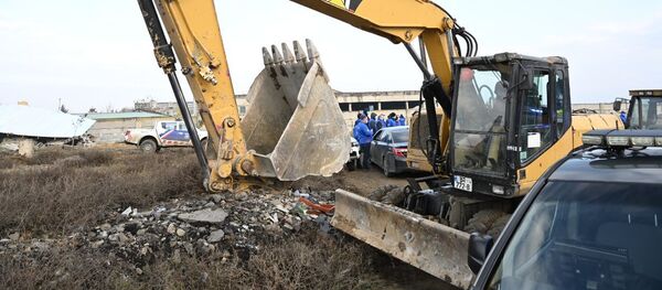 Бульдозеры. Снос незаконных построек в поселке Африка в Самгорском районе - Sputnik Грузия