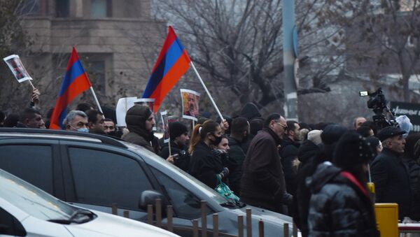 Акция протеста оппозиции в Ереване - Sputnik Грузия