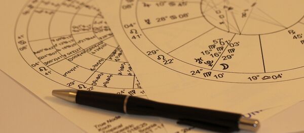 Составление гороскопа - Sputnik Грузия