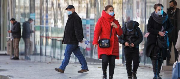 ადამიანები პირბადეებით - Sputnik საქართველო