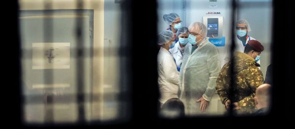 Пандемия коронавируса COVID 19 - врачи в клинике в Бухаресте, Румыния Пандемия коронавируса COVID 19 - врачи в клинике в Бухаресте, Румыния - Sputnik Грузия