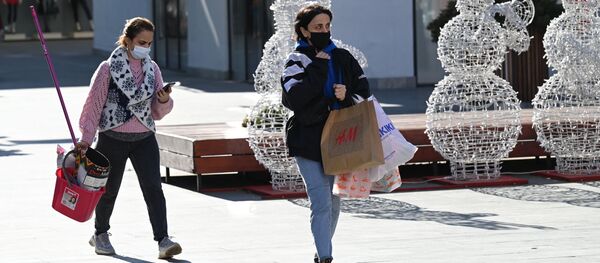 ადამიანები პირბადეებით - Sputnik საქართველო