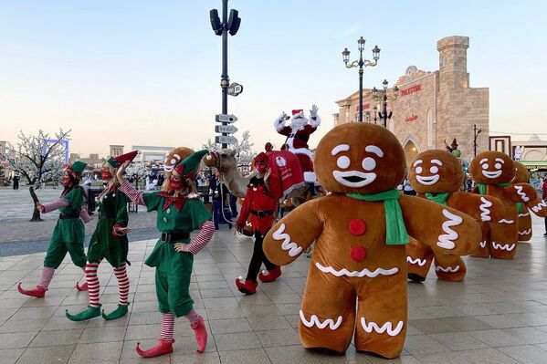 Рождественский парад в Дубае - Sputnik Грузия