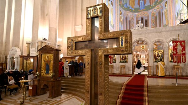 В соборе Святой Троицы в Тбилиси проходит Рождественское богослужение