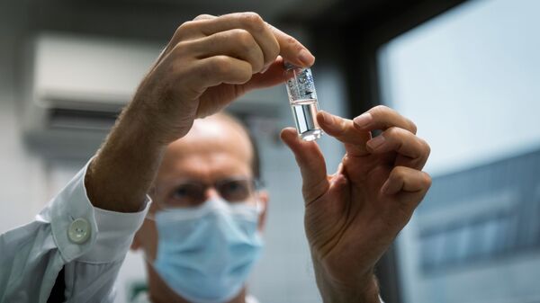 Российская вакцина от коронавируса Спутник V доставлена в Венгрию для клинических исследований (19 ноября 2020). Будапешт - Sputnik Грузия