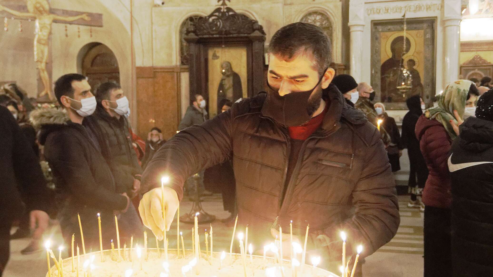 25 февраля праздник церковный что нельзя делать. Страстная неделя в 2021 году. Верующий православный католик европеец. Какой сегодня праздник в Грузии церковный. Какой церковный праздник сегодня у православных в Грузии.