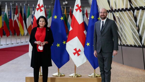 Президент Грузии Саломе Зурабишвили встретилась в Брюсселе с председателем Европейского Совета Шарлем Мишелем - Sputnik Грузия