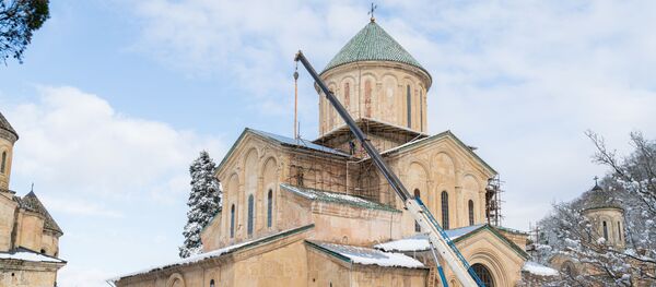 გელათში ღვთისმშობლის ტაძრის აღდგენაზე ახალი კომპანია იმუშავებს გელათში ღვთისმშობლის ტაძრის აღდგენაზე ახალი კომპანია იმუშავებს - Sputnik საქართველო