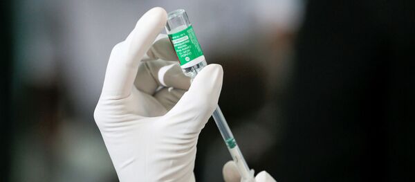 Вакцина компании AstraZeneca - Sputnik Грузия