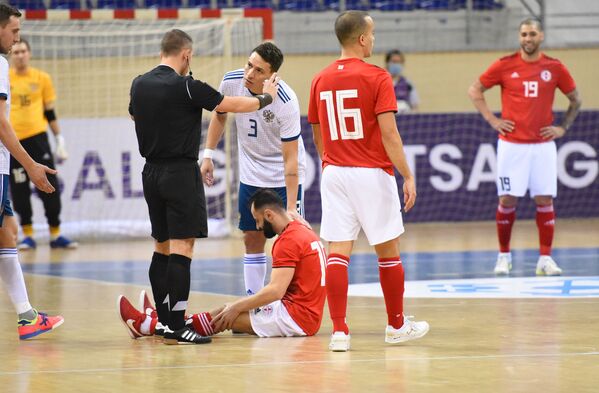 В отборочной кампании ЕВРО-2022 обе сборные провели по две игры. До поражения от России команда Грузии сыграла на выезде вничью 4:4 с Францией  - Sputnik Грузия