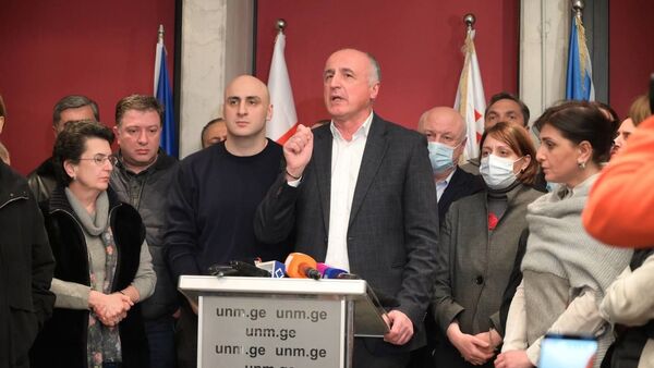 Бадри Джапаридзе, Ника Мелия и лидеры объединенной оппозиции в офисе Единого нацдвижения - Sputnik Грузия