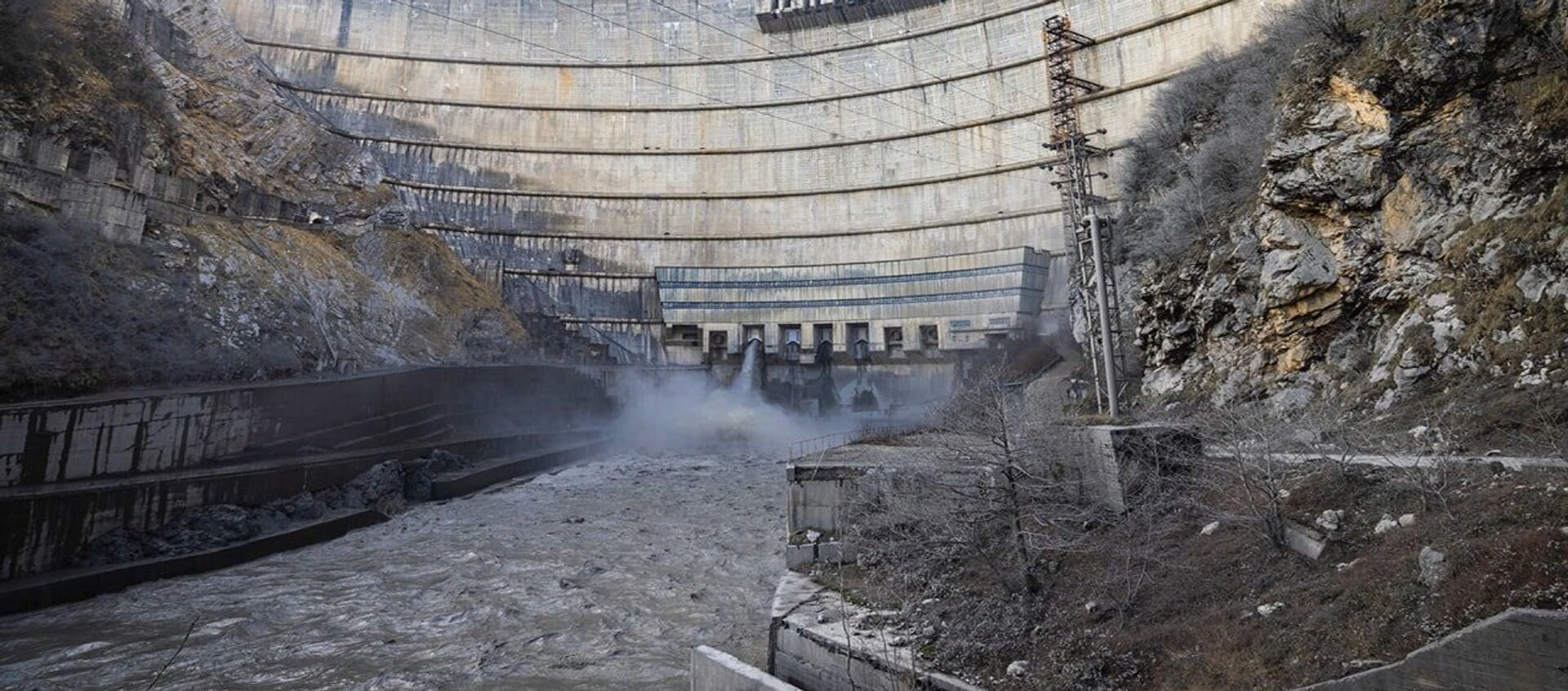 Свет нужен всем: легендарную Ингури ГЭС ремонтируют в Грузии - Sputnik Грузия, 1920, 19.02.2021