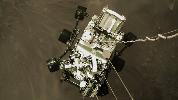 Фотографии, снятые исследовательским аппаратом NASA's Perseverance Mars Rover, который совершил посадку на Марсе в ночь на 19 февраля - Sputnik Грузия