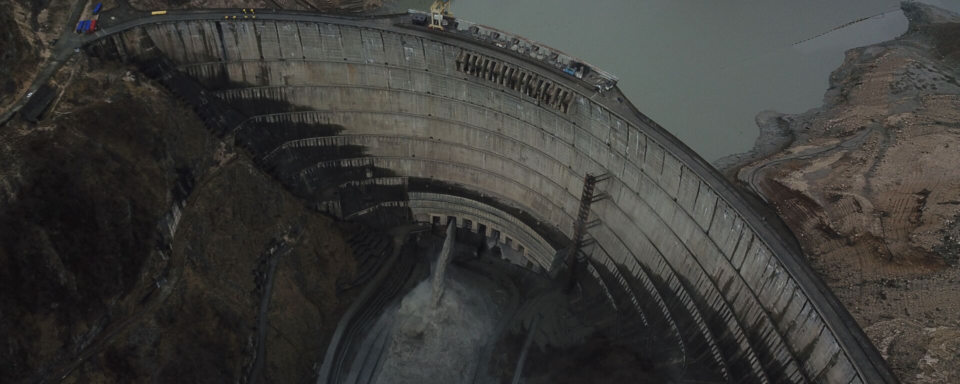 Ингури ГЭС - вид сверху на водохранилище и плотину - Sputnik Грузия, 1920, 04.03.2021