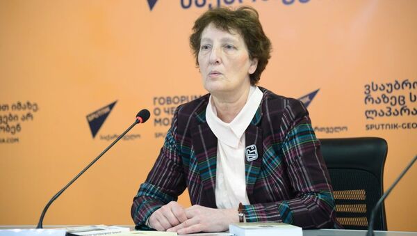 Студентам русских факультетов нужны стажировки в России – Мария Филина - Sputnik Грузия