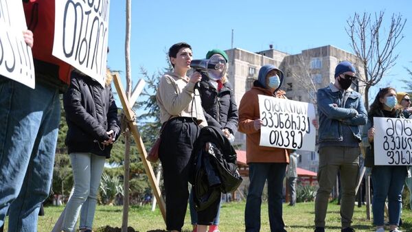 Акция протеста против застройки в Вашлиджвари 28 марта 2021 года - Sputnik Грузия