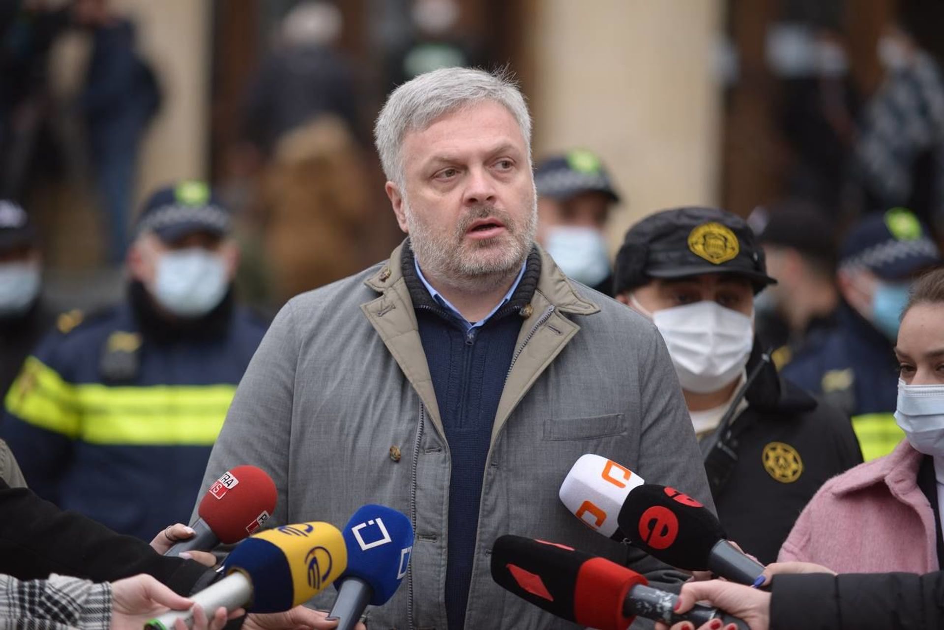 Георгий Барамидзе. Акция в поддержку лидера ЕНД Ники Мелия у Тбилисского суда 13 апреля 2021 года - Sputnik Грузия, 1920, 12.09.2026