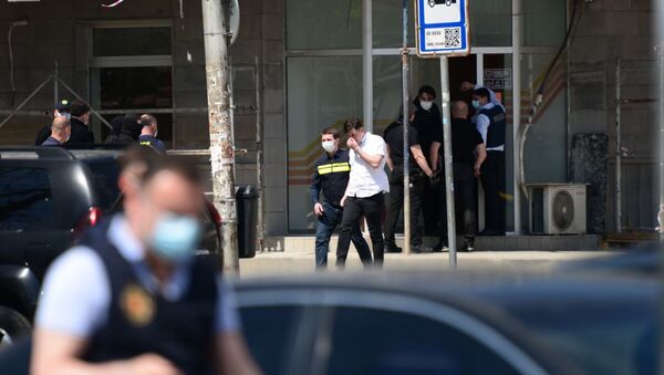 Спецоперация в столице Грузии – освобождение заложника из Банка Грузии 16 апреля 2021 года  - Sputnik Грузия