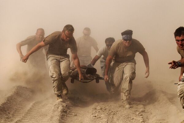 აშშ-ის საზღვაო ფეხოსანთა არმია საბრძოლო ქმედებების დროს ყანდაგარში, 2010 წლის 2 ოქტომბერი - Sputnik საქართველო