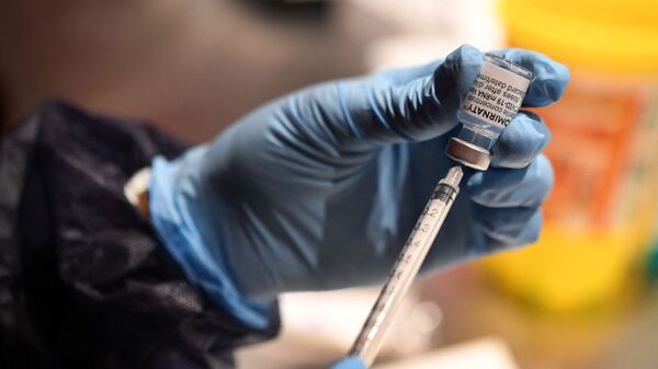 Эпидемия коронавируса - вакцинация вакциной Pfizer  - Sputnik Грузия