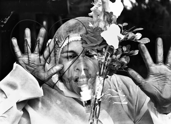 Снимок из серии Мама любовь фотографа из Бангладеша Мохаммеда Шаджахана, ставшим первым в категории Одиночные новости конкурса Istanbul Photo Awards 2021  - Sputnik Грузия