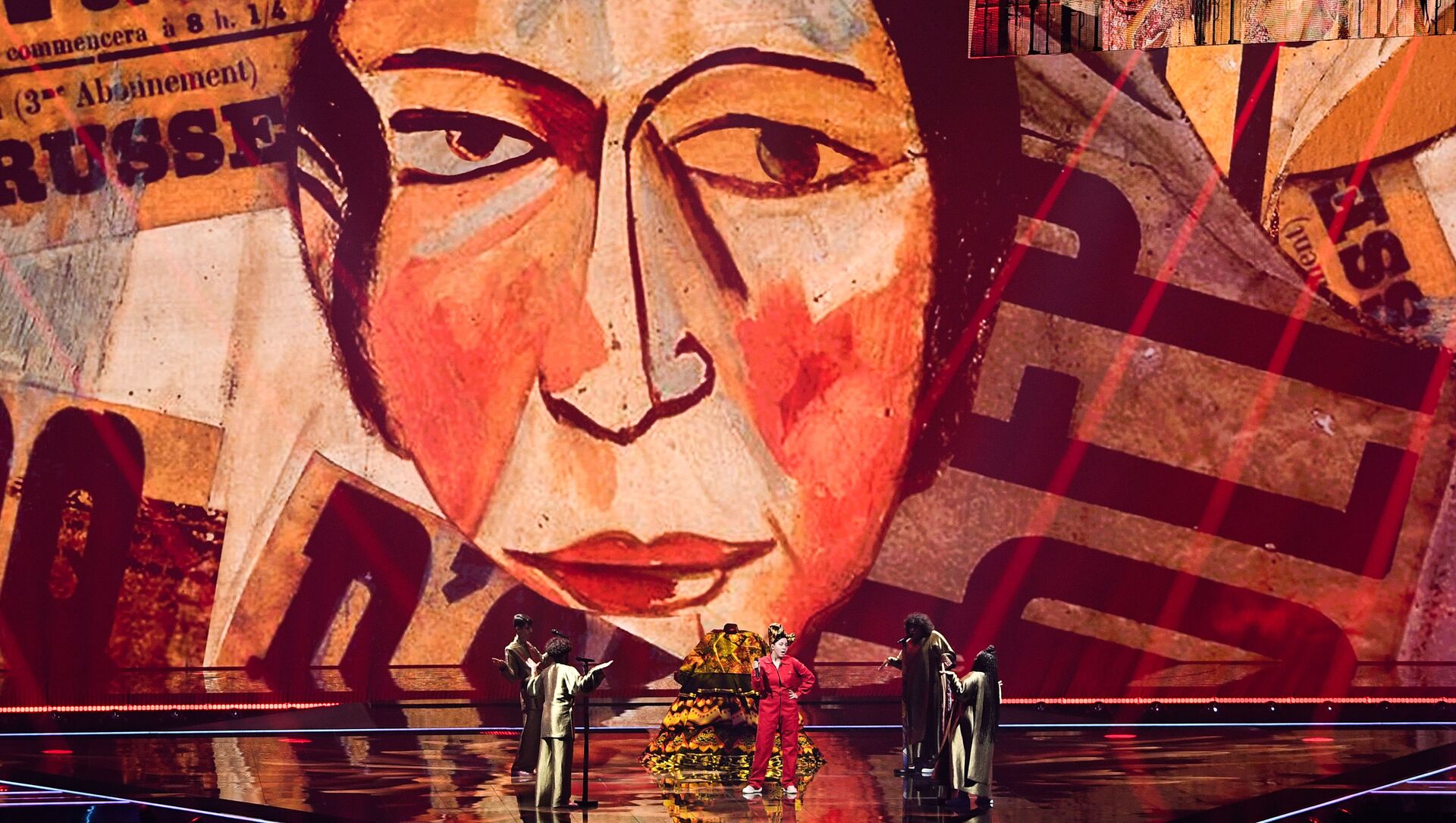 Певица Манижа (Россия) выступает на репетиции первого полуфинала конкурса песни Евровидение-2021 в Роттердаме. - Sputnik Грузия, 1920, 21.05.2021