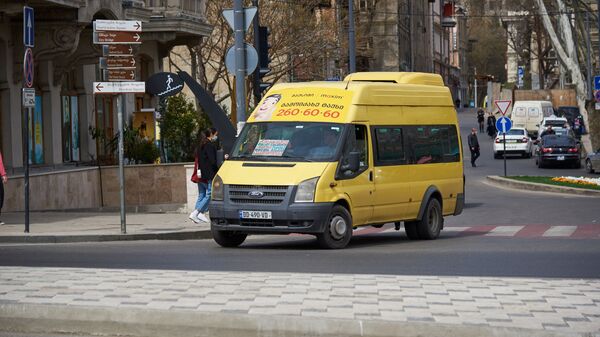 Маршрутное такси - улица Бараташвили - Sputnik Грузия