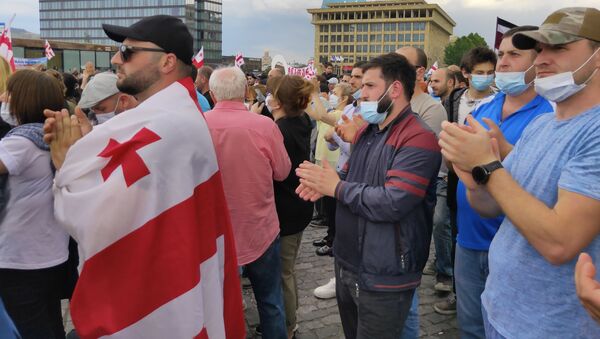 Прощальная акция протеста противников Намахвани ГЭС в центре столицы Грузии 26 мая 2021 года - Sputnik Грузия