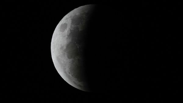 Лунное затмение над Австралией  - Sputnik Грузия