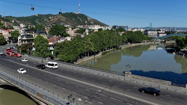 Вид на город Тбилиси - Метехский мост, набережная, река Кура, Мтацминда - Sputnik საქართველო