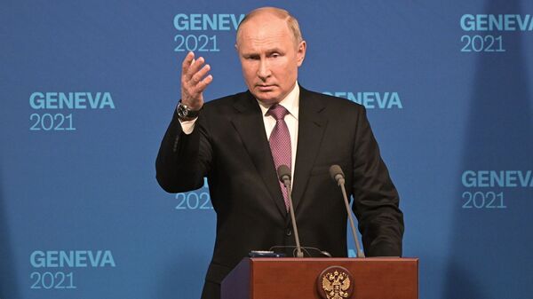 Президент РФ Владимир Путин на пресс-конференции - Sputnik Грузия