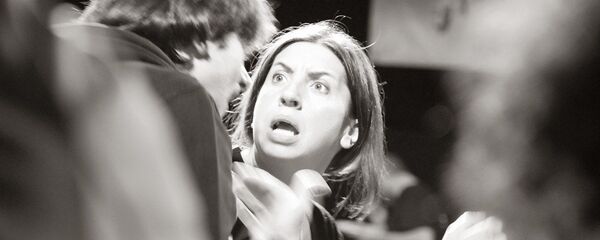 გაბრაზებული ქალი გაბრაზებული ქალი - Sputnik საქართველო