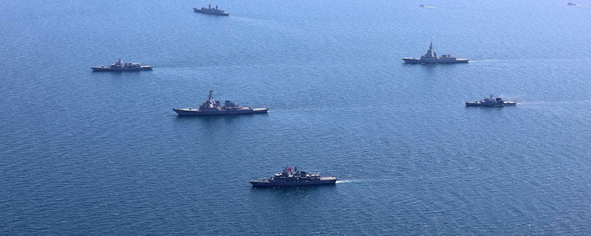 Учения стран НАТО и государств — партнеров Sea Breeze 2020 в Черном море - Sputnik Грузия, 1920, 29.06.2021
