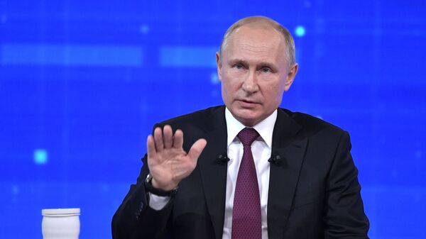 Прямая линия с президентом РФ Владимиром Путиным, 20 июня 2019.  - Sputnik Грузия