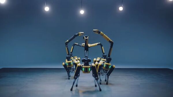 Boston Dynamics-ის რობოტმა ძაღლებმა BTS-ის სიმღერაზე იცეკვეს - ვიდეო - Sputnik საქართველო