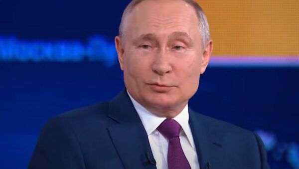 Владимир Путин признался, какой вакциной он привился - Sputnik Грузия