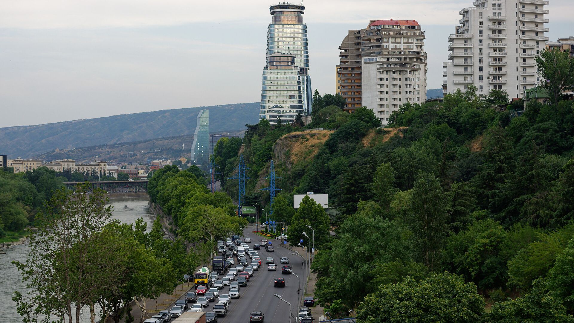 Вид на город Тбилиси - набережная - Sputnik Грузия, 1920, 12.07.2021