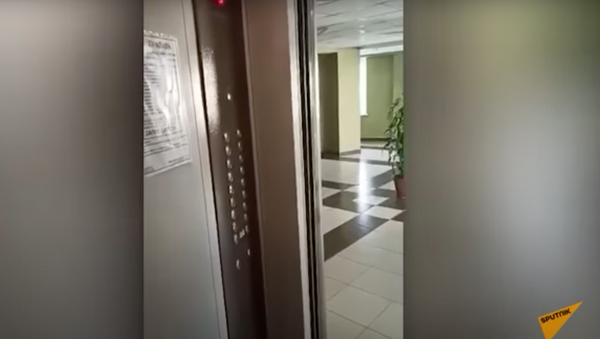У нас такое невозможно: украинец в шоке от общежития в Беларуси - видео - Sputnik Грузия
