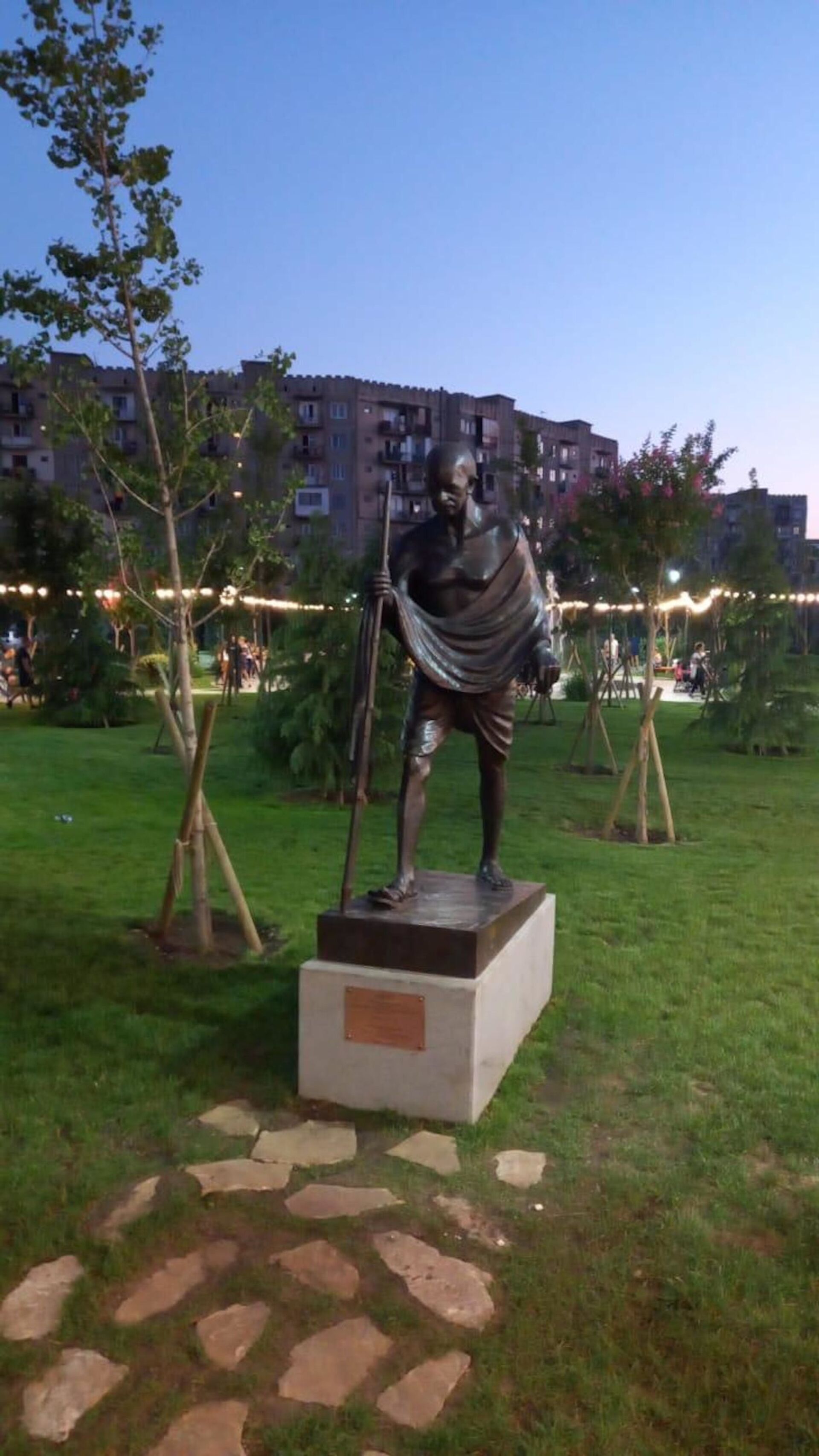 Памятник Махатмы Ганди  - Sputnik საქართველო, 1920, 24.08.2021