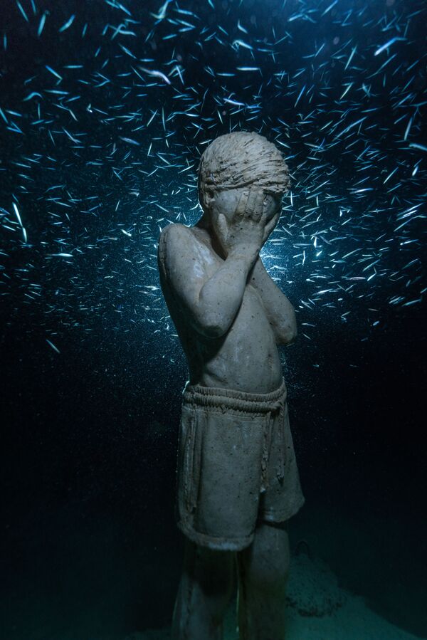 Объект музея подводной скульптуры Musan у пляжа Пернера в Айя-Напе - Sputnik Грузия