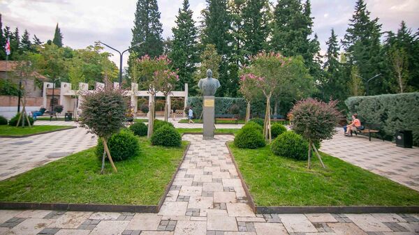 Обновленный парк Маршала Геловани в Ваке - Sputnik Грузия