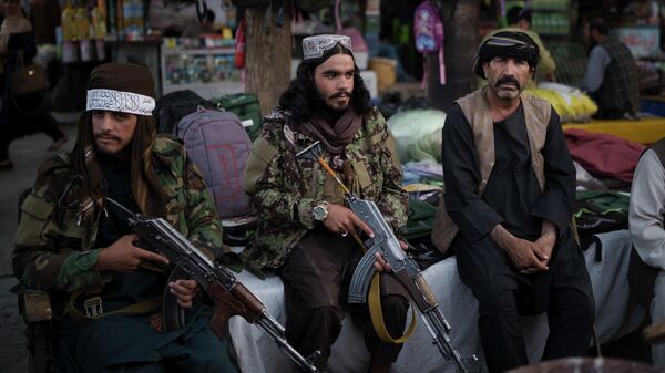 Боевики движения Талибан (террористическая организация, запрещена в России) в Кабуле - Sputnik Грузия