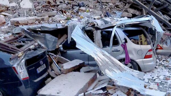 Последствия разрушения дома в Батуми - новое видео с места ЧП - Sputnik Грузия