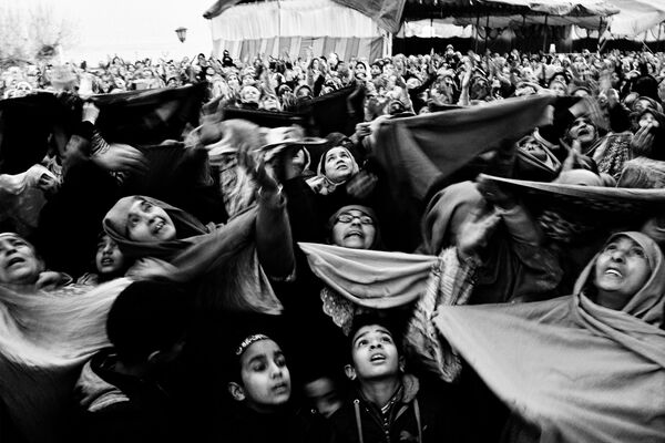 Работа индийского фотографа Шарафата Али &quot;Кашмир: спорное наследие&quot;. Победитель в категории &quot;Портрет. Герой нашего времени, серии&quot;, 1 место. - Sputnik Грузия
