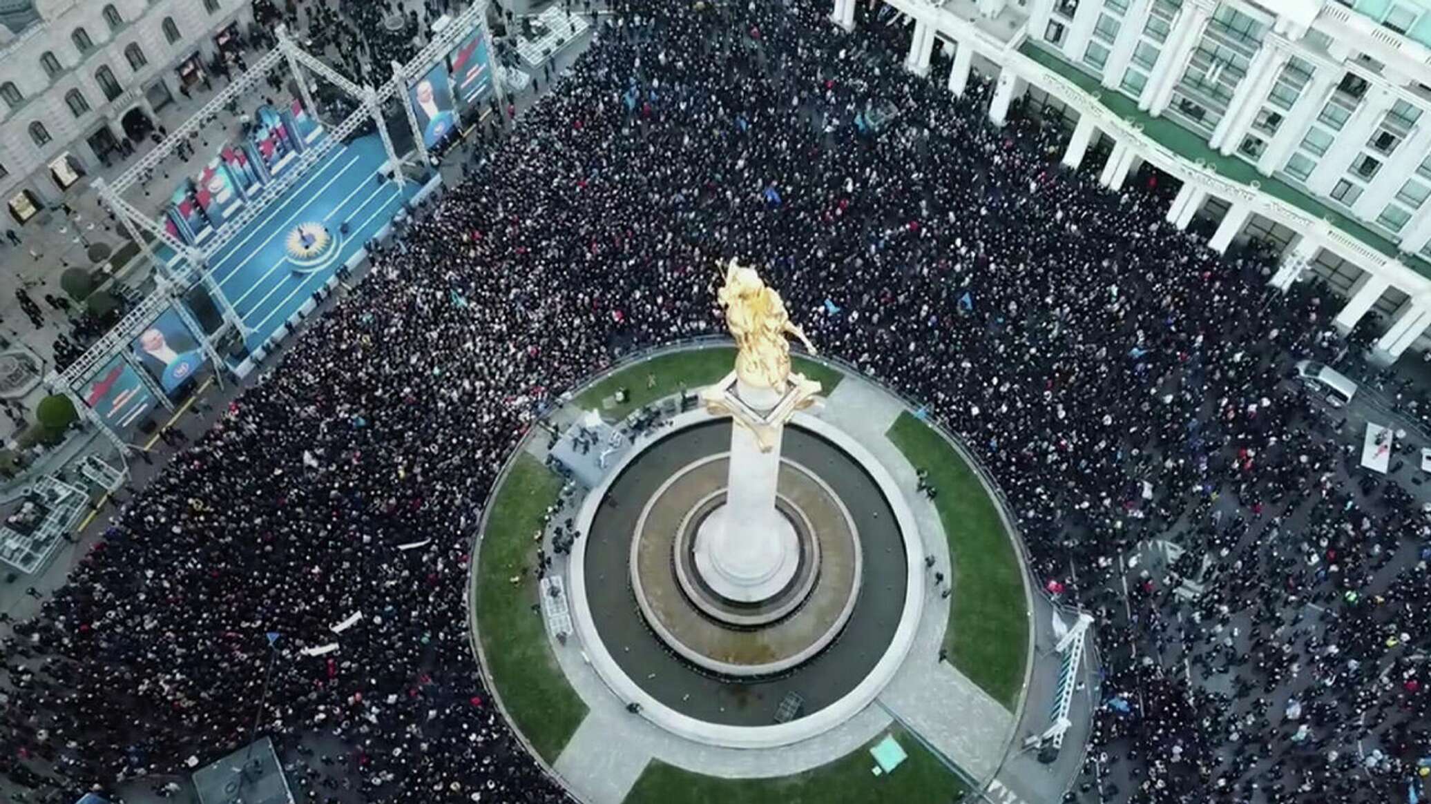 Свердловские эсеры перед выборами провели акцию протеста с помощью фотошопа