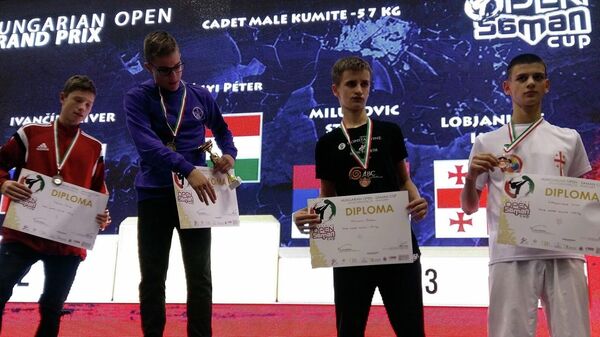 Награждение победителей Гран-при по карате в Венгрии - Sputnik Грузия